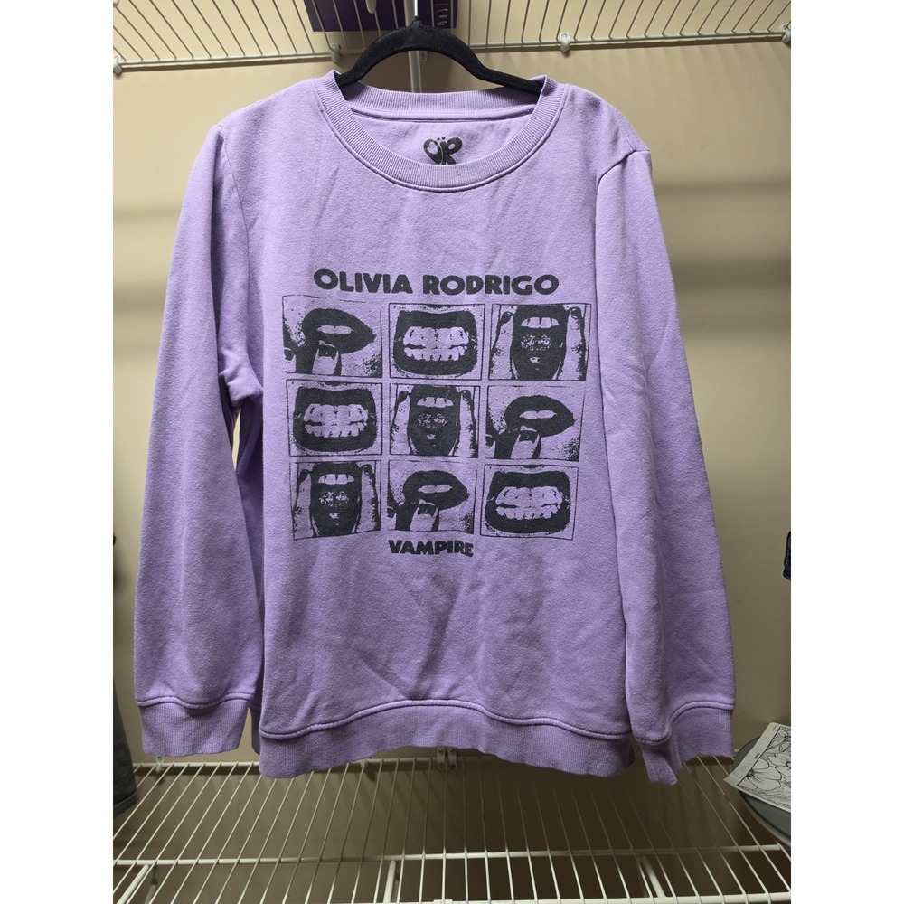 Olivia Rodrigo Vampire Sweatshirt Womens 2XL Purple Guts Tour Merch